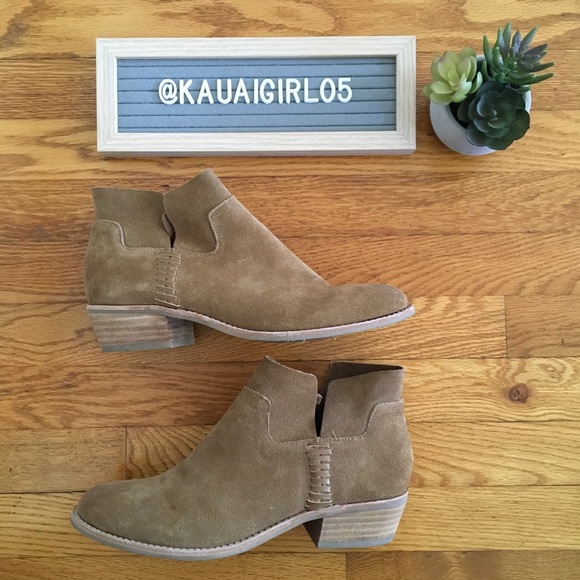 Dolce Vita Shoes - Dolce Vita Ankle Boot
